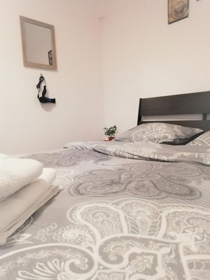 Studio Piata Amzei 1 Appartement Boekarest Buitenkant foto
