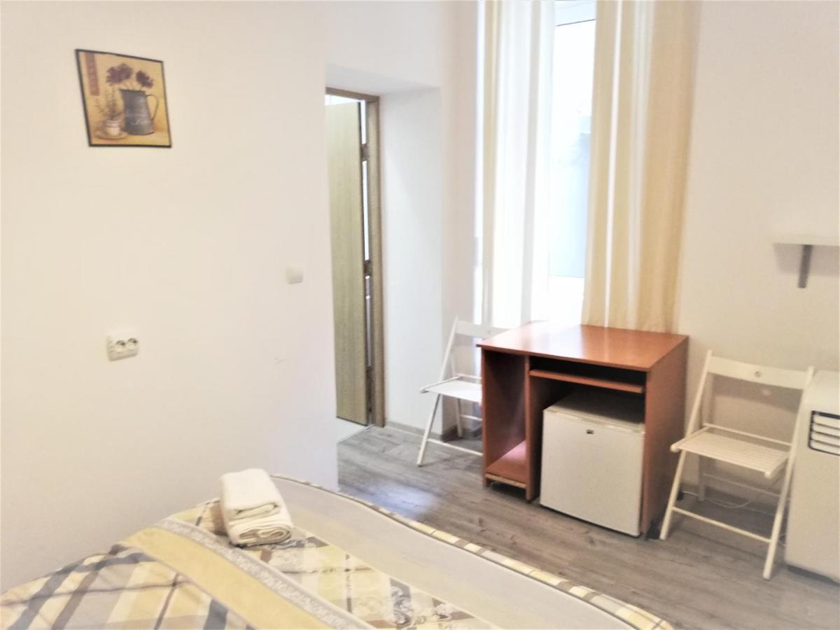 Studio Piata Amzei 1 Appartement Boekarest Buitenkant foto